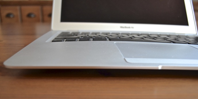 MacBook Air swollen.jpg
