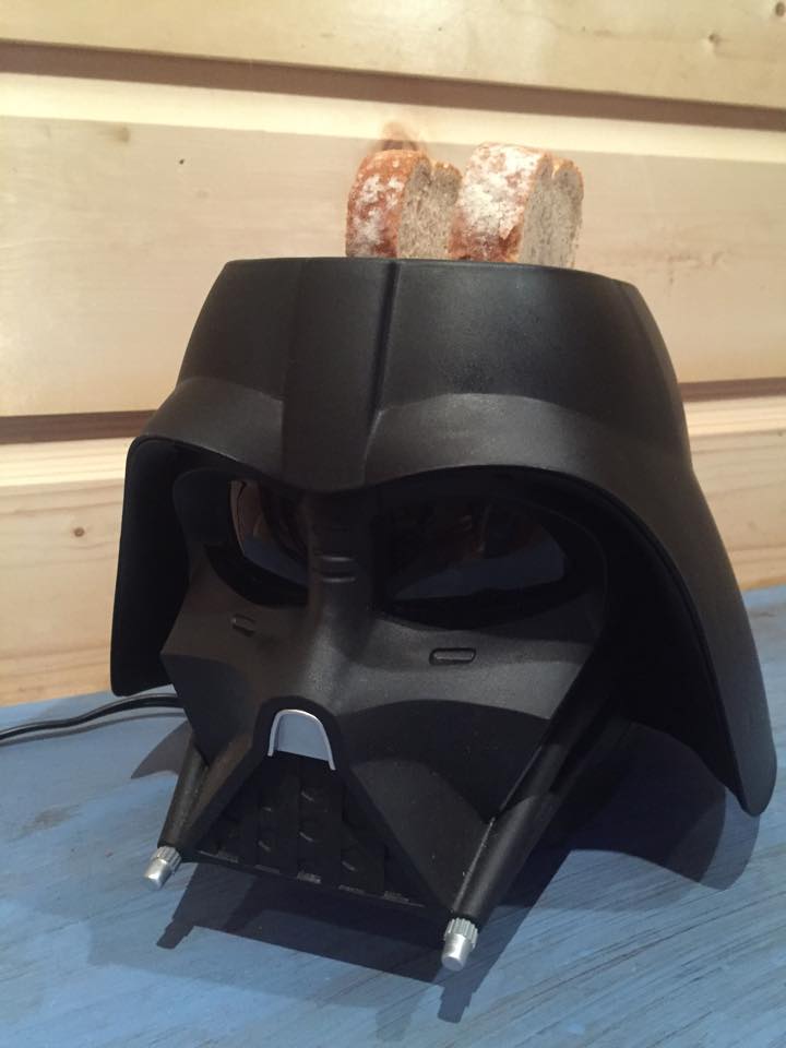 star-wars-darth-vader-toaster.jpg
