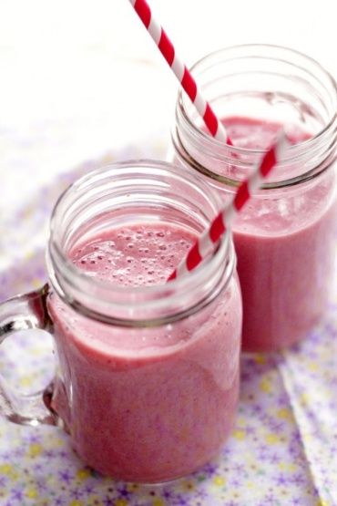 Triple Strawberry Smoothie.jpg