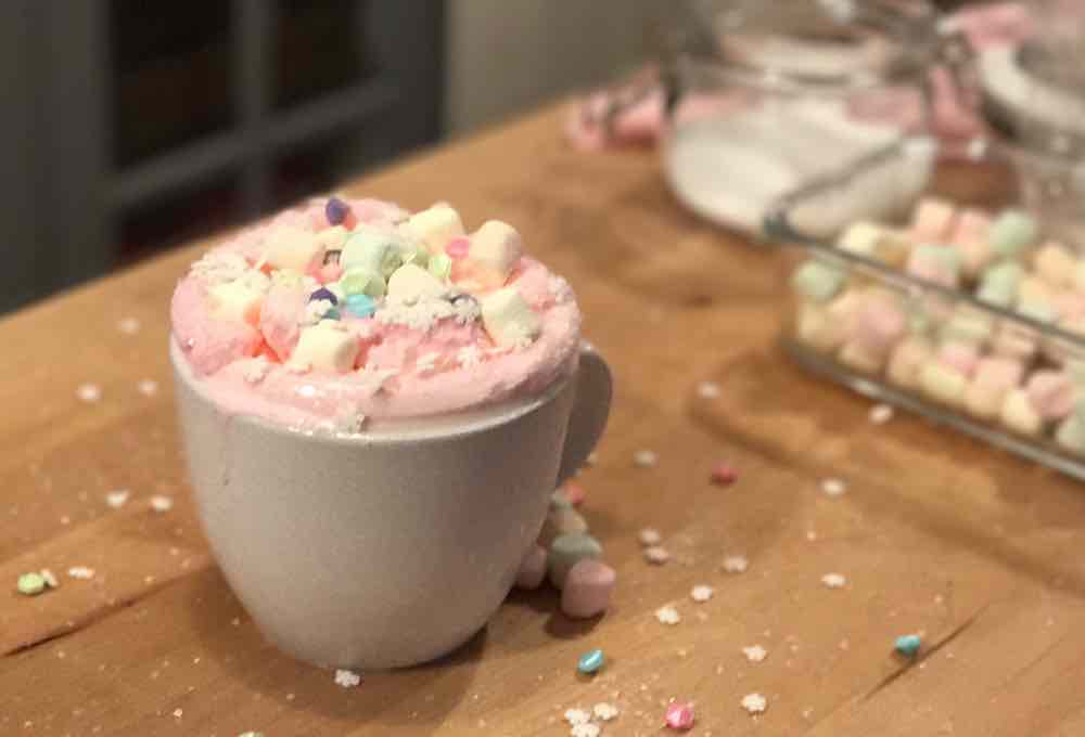 how-to-make-unicorn-hot-chocolate