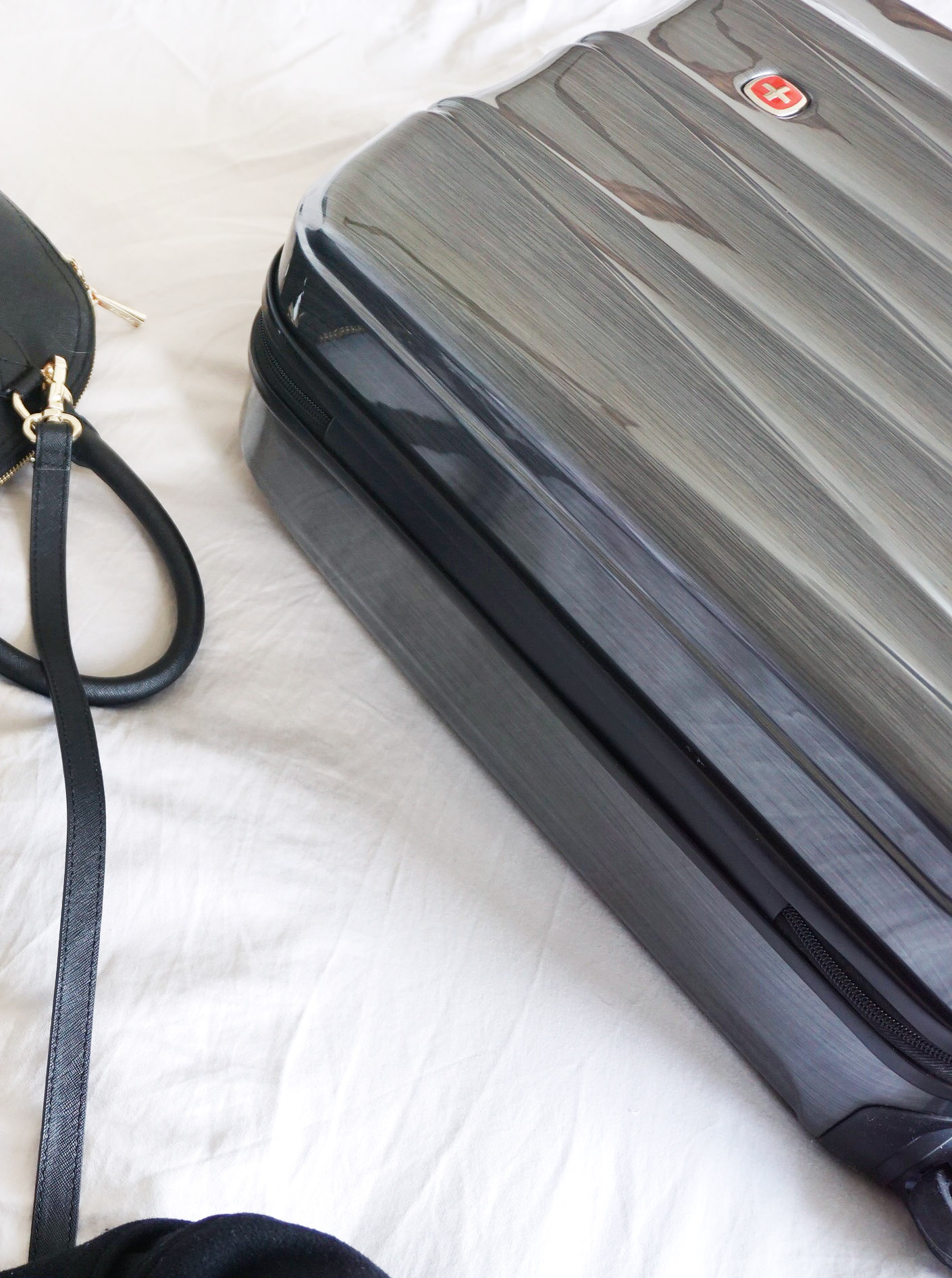 Luggage comparison Samsonite, Swiss Gear, Cole Best Buy Blog