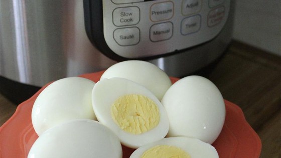 pressure cooker hard boiled eggs