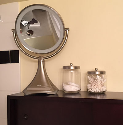iHome Mirror perfect for bathroom