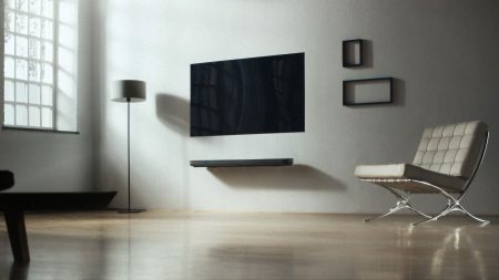 LG w7-video-wallpaper tv w7