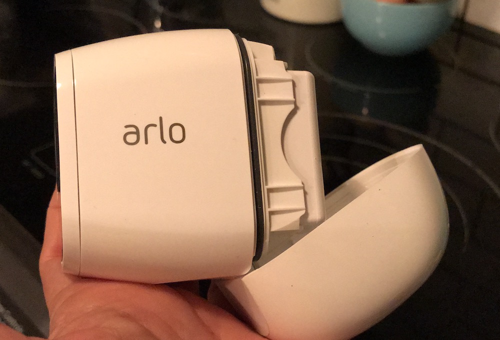Battery Arlo Pro 2 Review