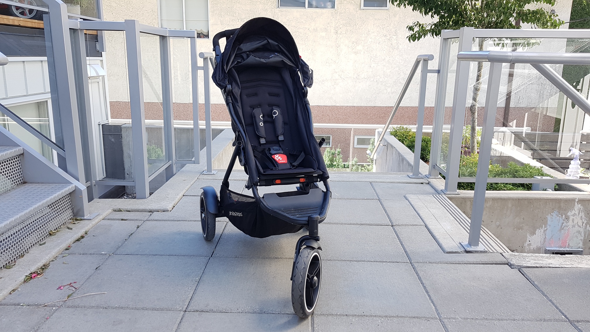 phil&teds Dot V3 Double Stroller front view