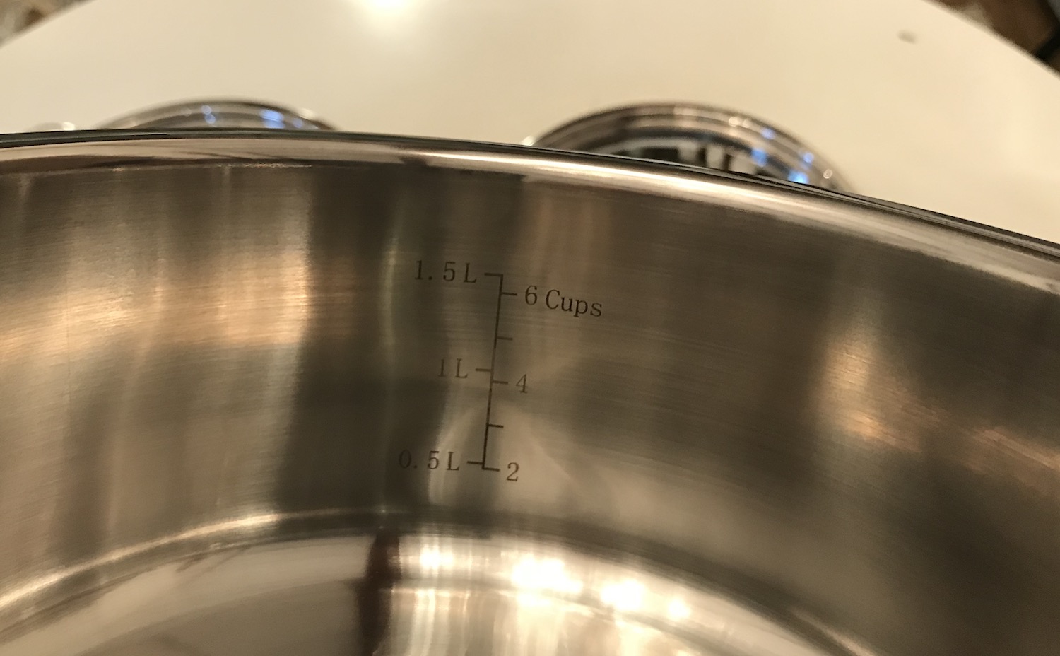 Cuisinart meauring label pots and pans