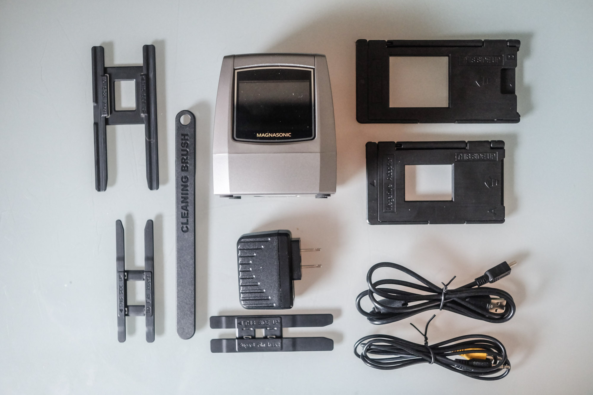 Magnasonic film Scanner—a photo of the contents of the box 
