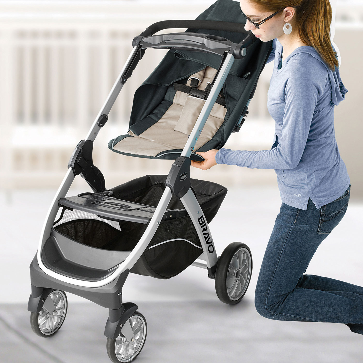 stroller buying guide - chicco bravo putting on seat