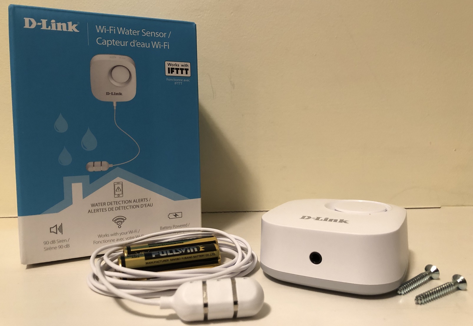 D-Link Wi-Fi Water Sensor Featured