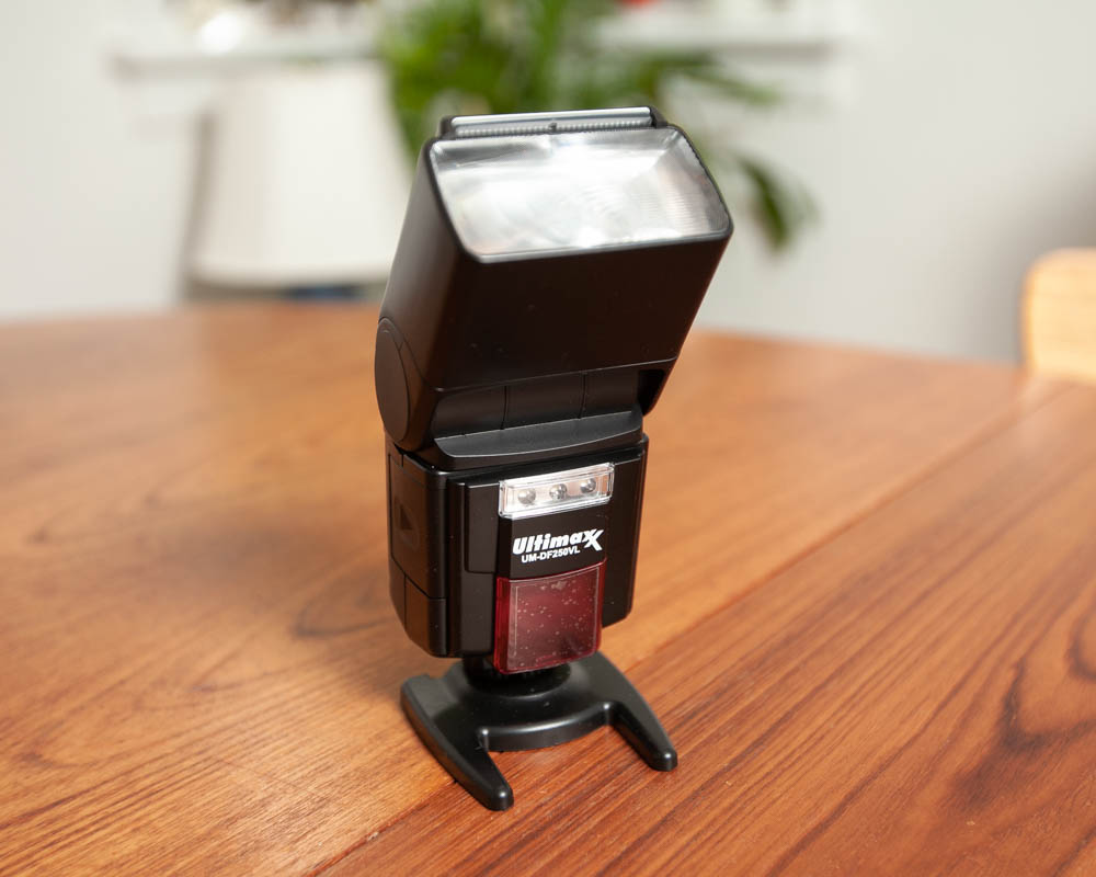 Photo of Ultimaxx Universal Professional Automatic Flash with LED Video Light for Digital SLR and Video Cameras
