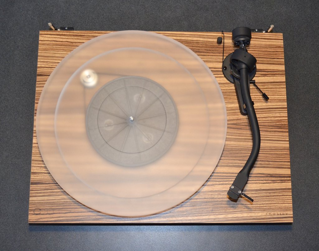 How to buy a direct drive and belt drive turntable