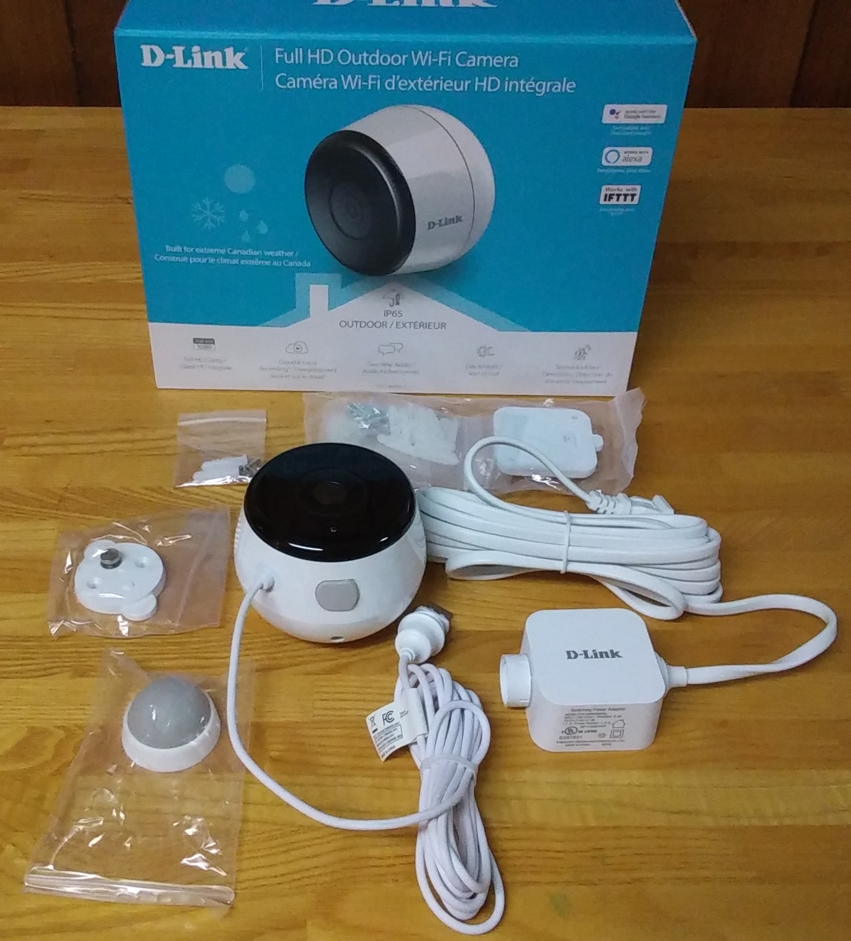 D-Link Wireless Indoor/Outdoor 1080p HD IP Camera 