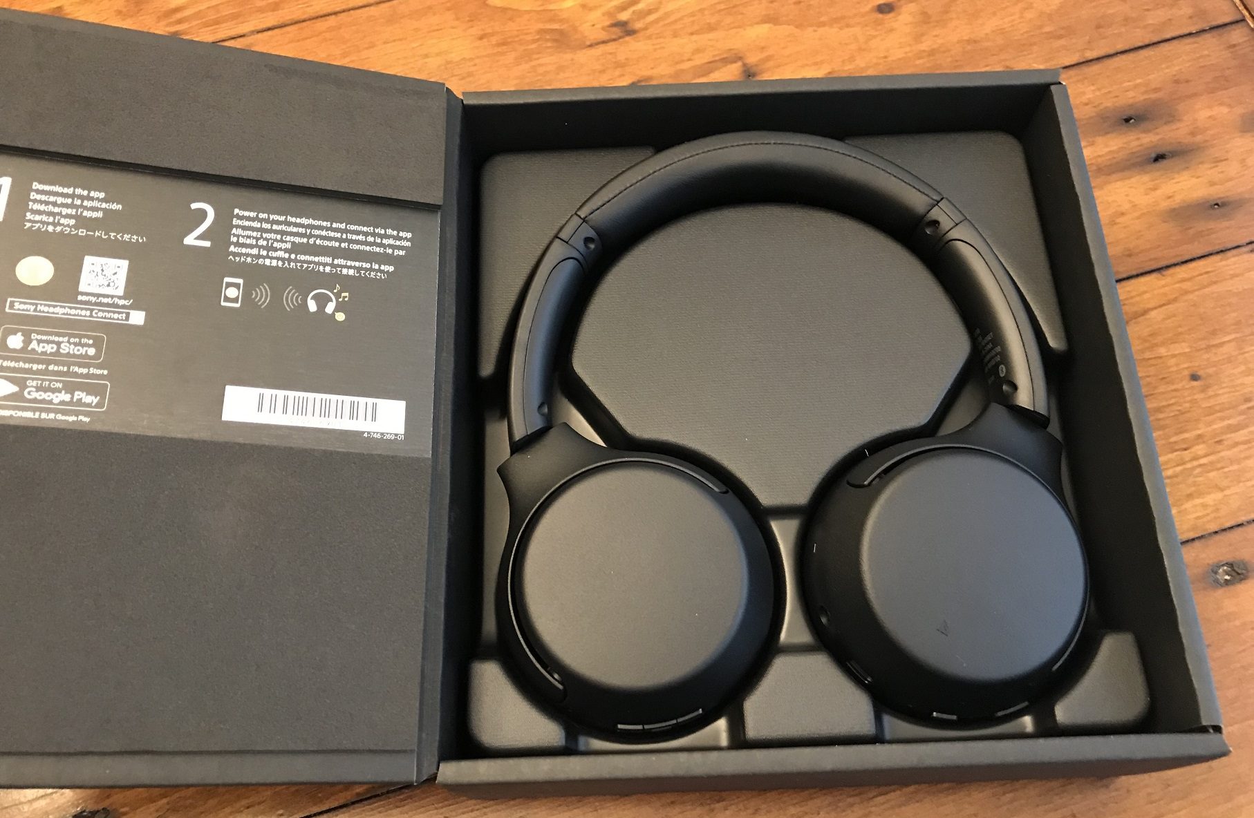 Review: Sony WH-XB700 Wireless Headphones
