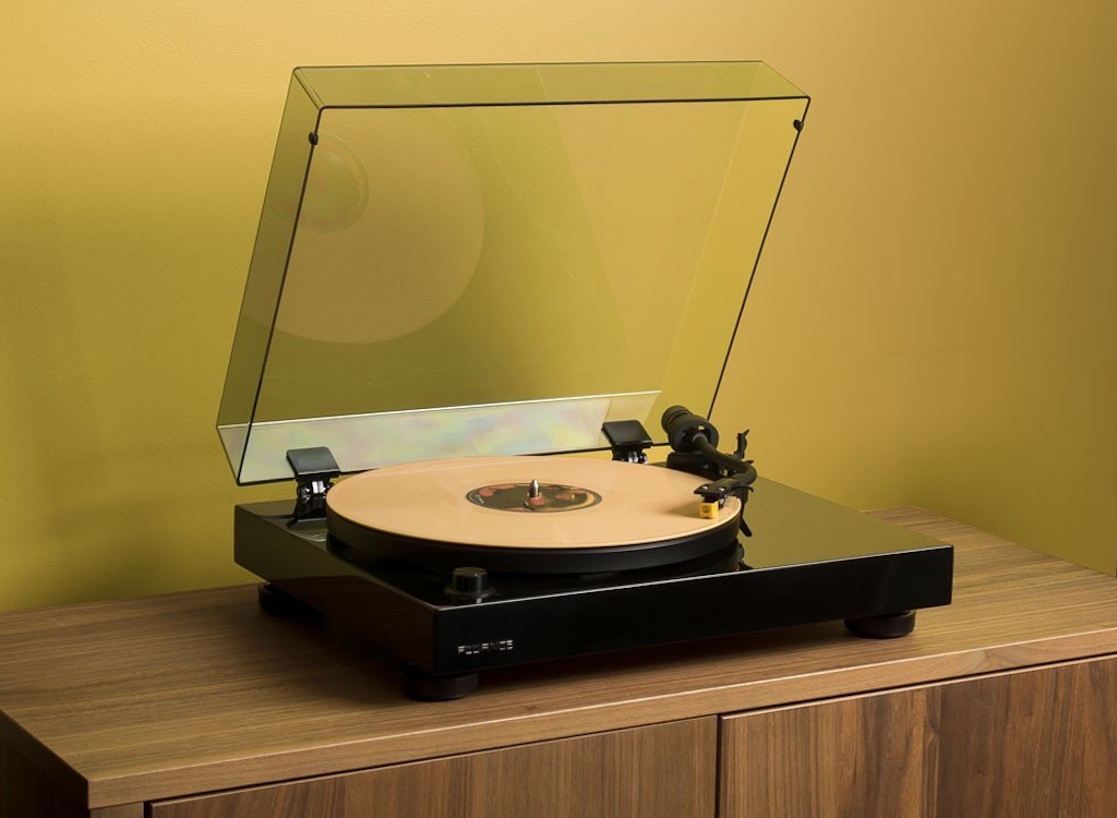 Fluance RT80 turntable giveaway