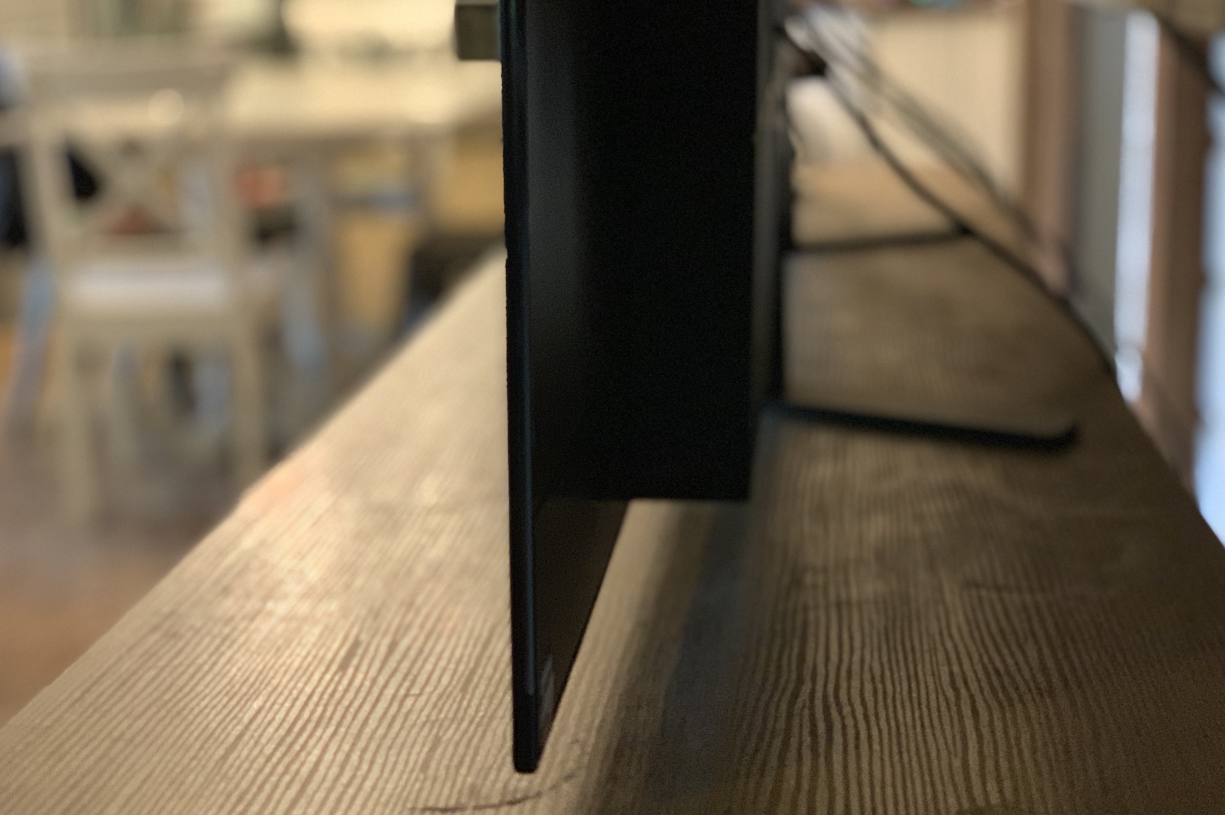 Sony A8G thin profile