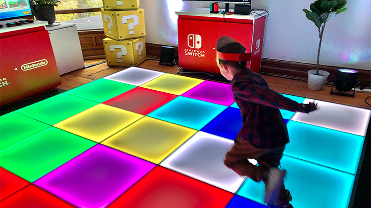 Nintendo Switch - Rainbow Road