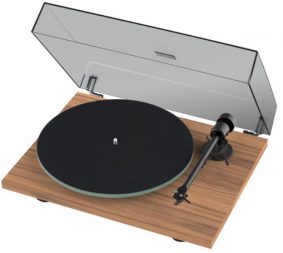 12 Days of Christmas, Pro-Ject turntable