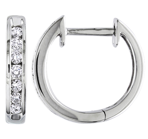 Hoop earrings in 10k white gold white diamonds