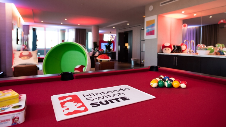 Nintendo Switch Suite - Pool Table