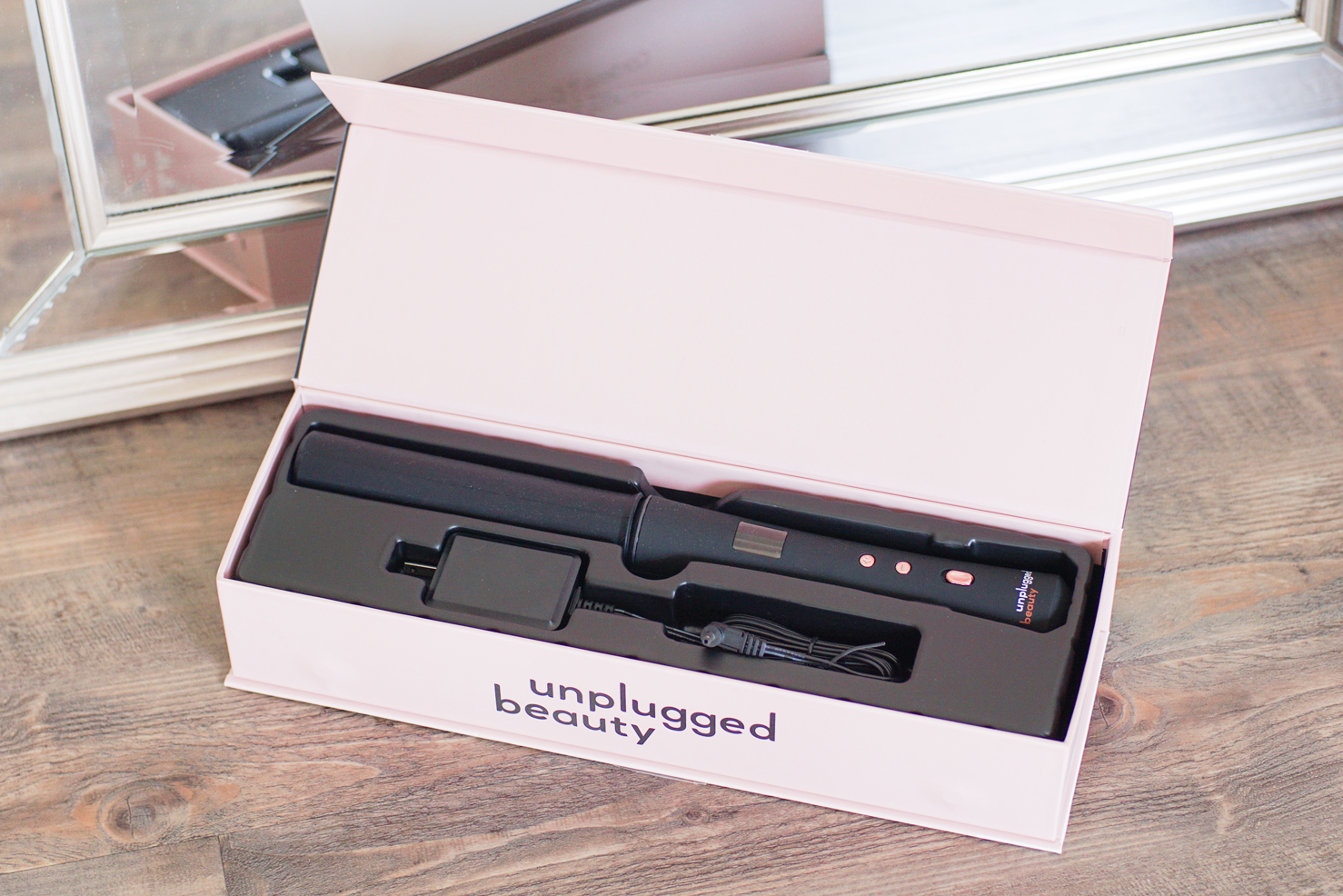 Unplugged Beauty Cordless Curling Wand review-1