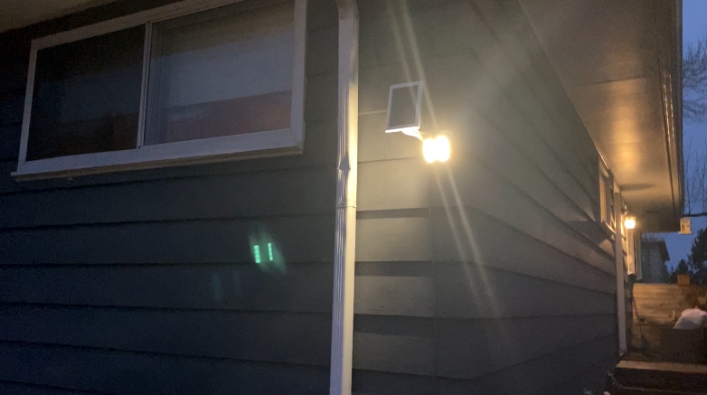 Ring spotlight cam, solar panel review