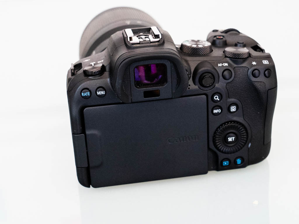 A photo of the Canon EOS R6