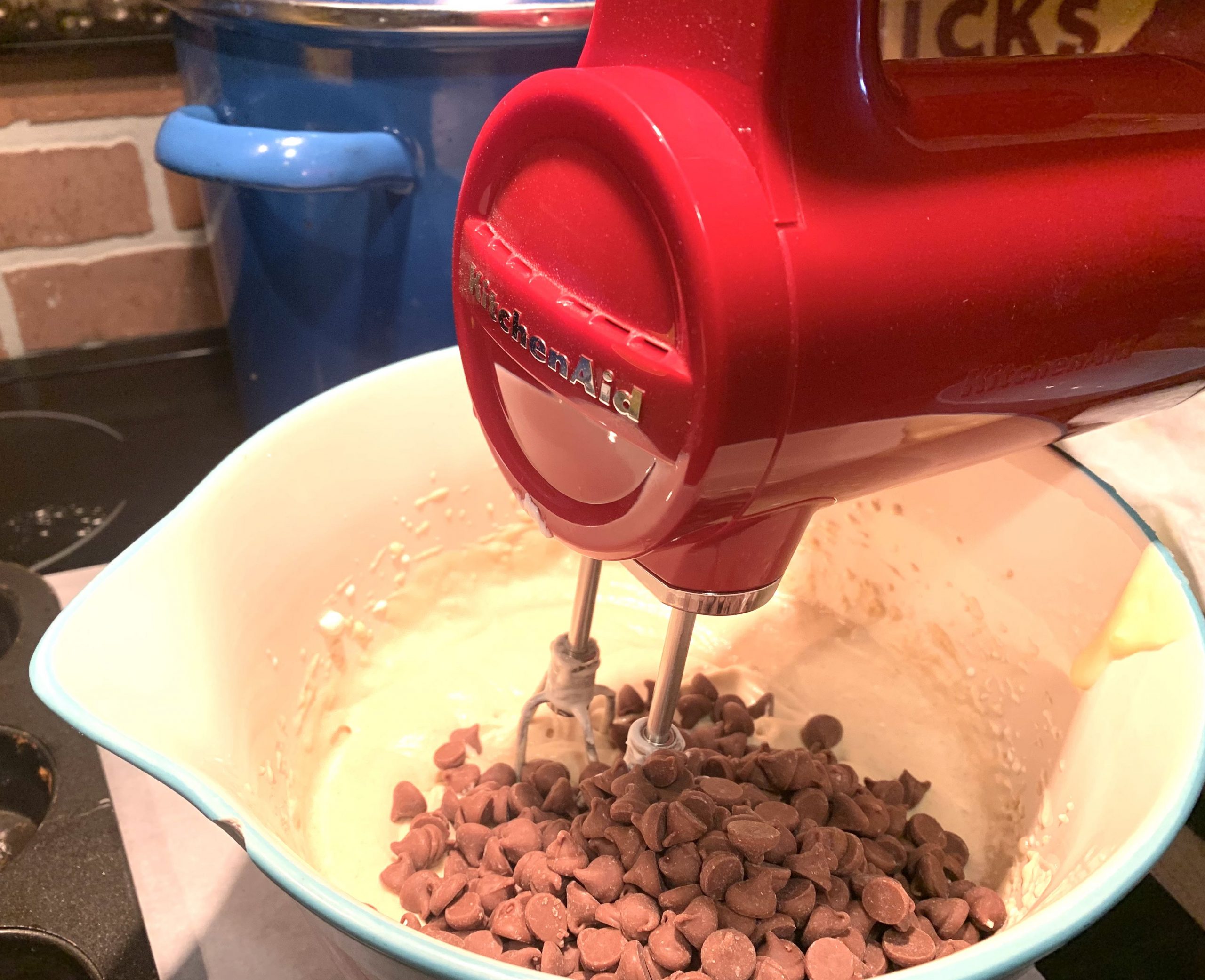 KitchenAid Hand Mixer cordless muffins