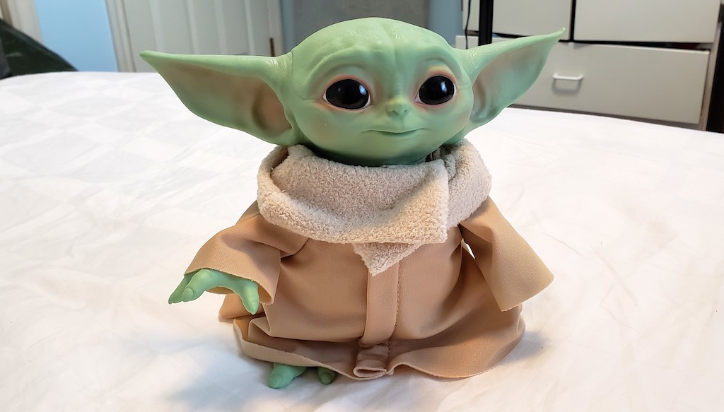 Star Wars The Mandalorian The Child Baby Yoda Feature Plush moves and sounds 