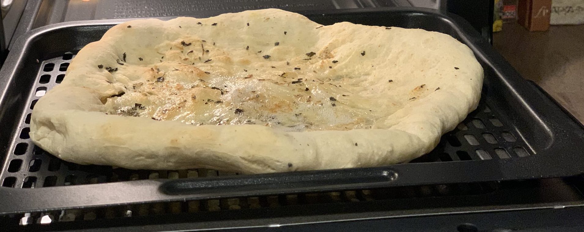 Pizza bread in air fryer