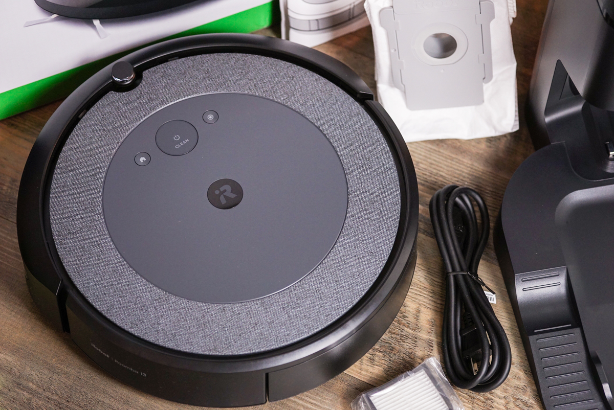 iRobot-Roomba-i3-plus-5