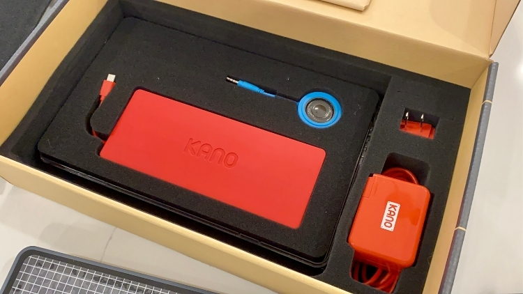 Kano PC Unboxing