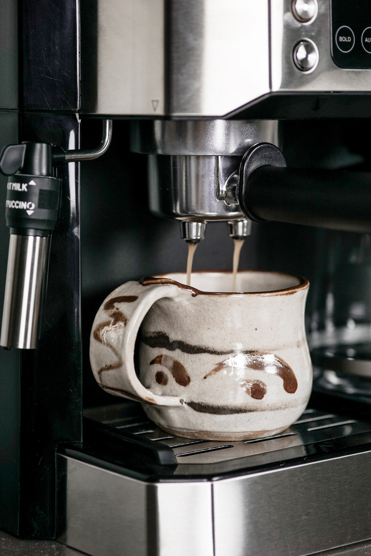 DeLonghi espresso machine review