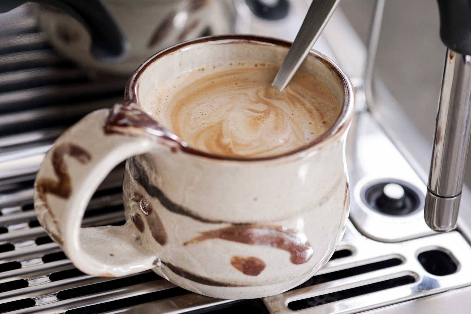 Breville Barista Touch latte