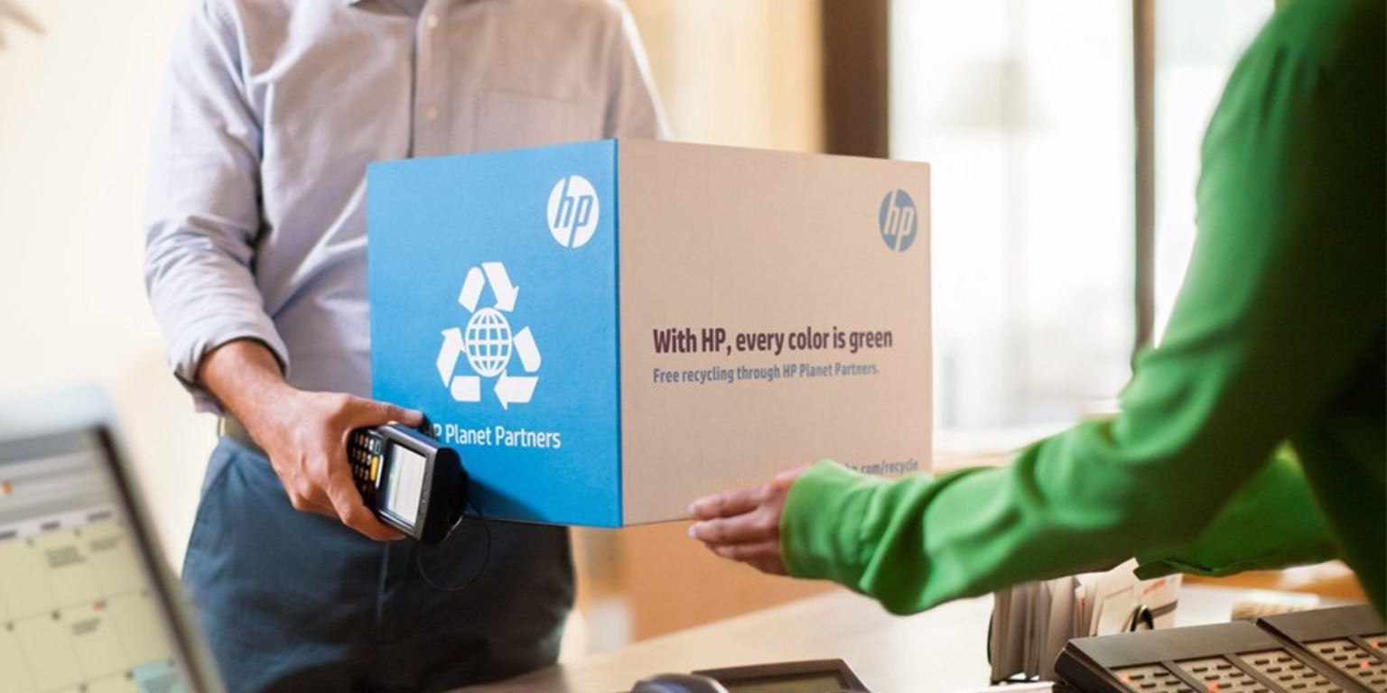 image of a laptop box being delivered
