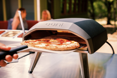 Ooni pizza oven