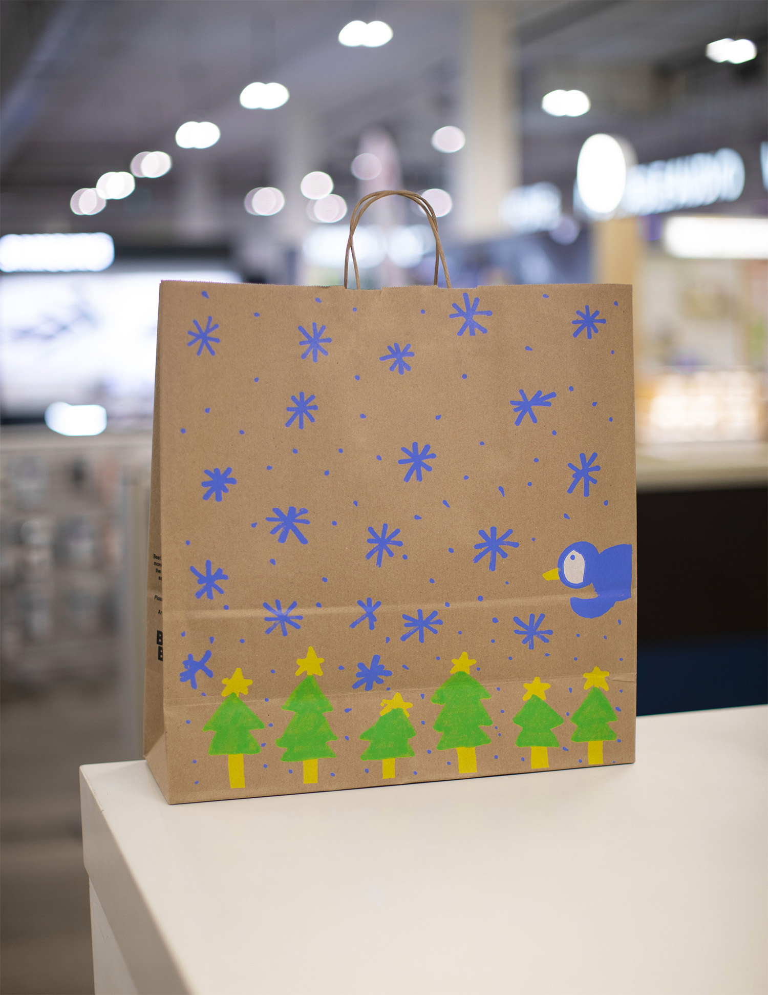 Best Buy holiday paper bag 2022