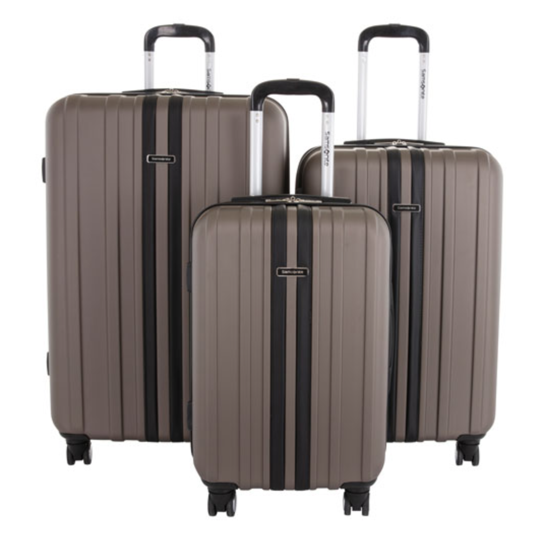 Set of three pieces of Samsonite luggage.