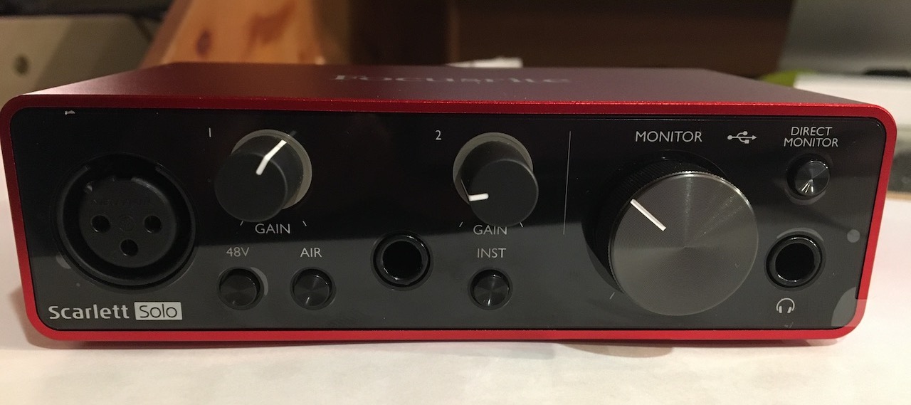 Scarlett SOLO audio interface for singer-songwriters
