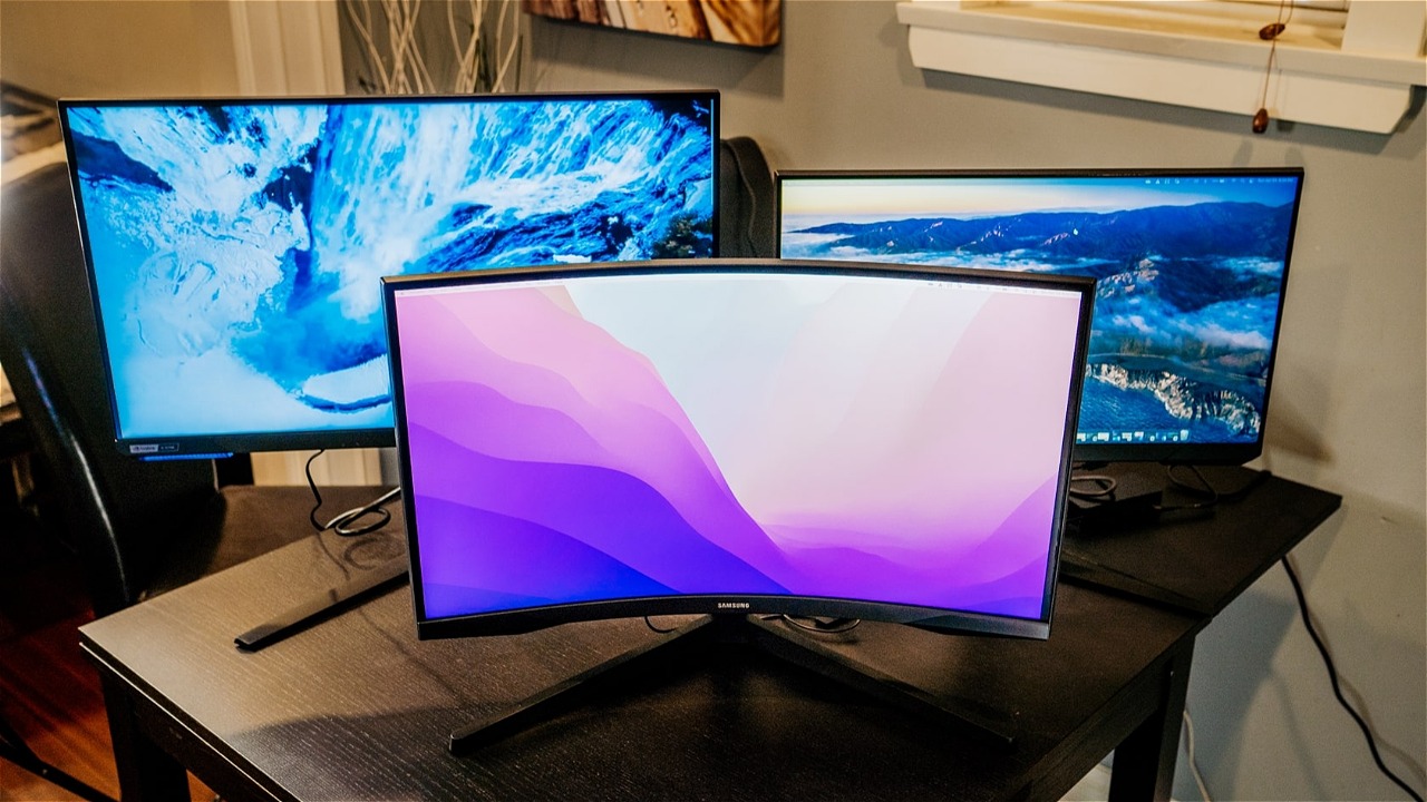Samsung G3 G5 G7 monitor contest at Best Buy