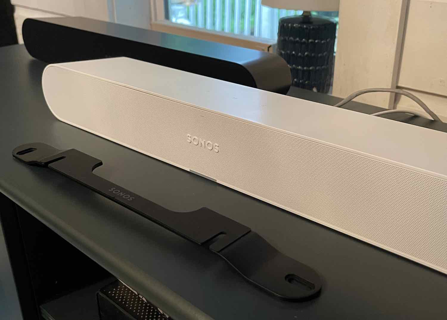 sonos sound bar review with mounting bracket