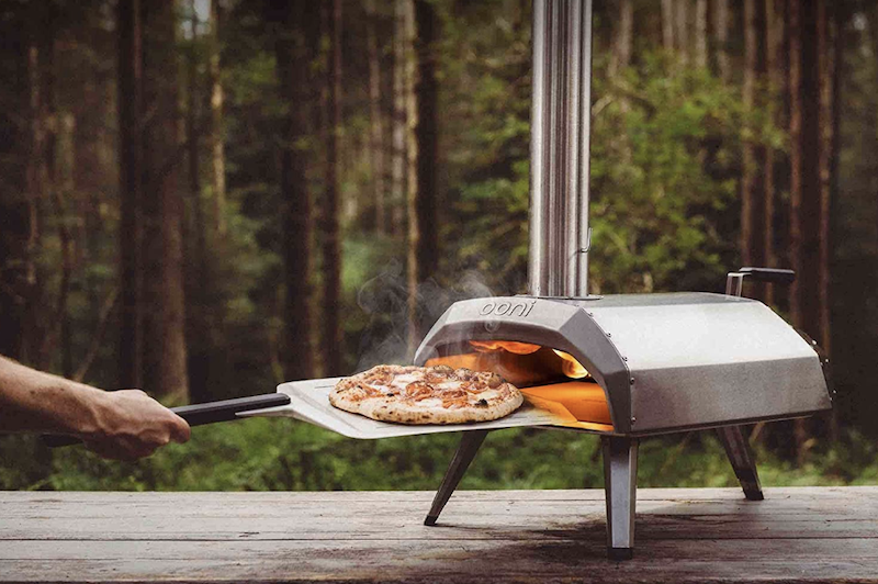 Ooni outdoor pizza oven