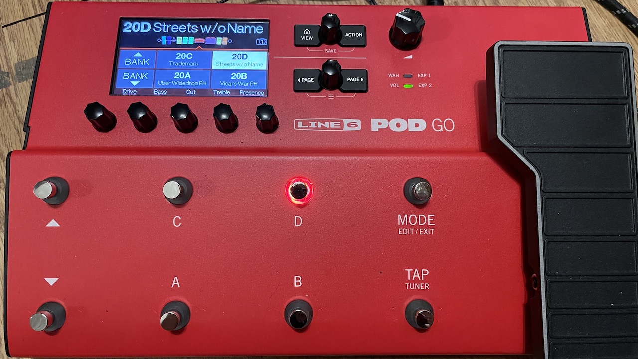 Front panel of the Line 6 POD Go guitar processor