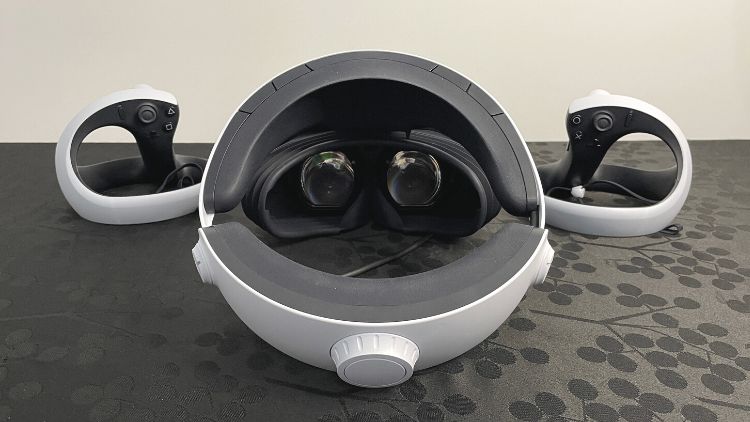 PlayStation VR2 Lenses