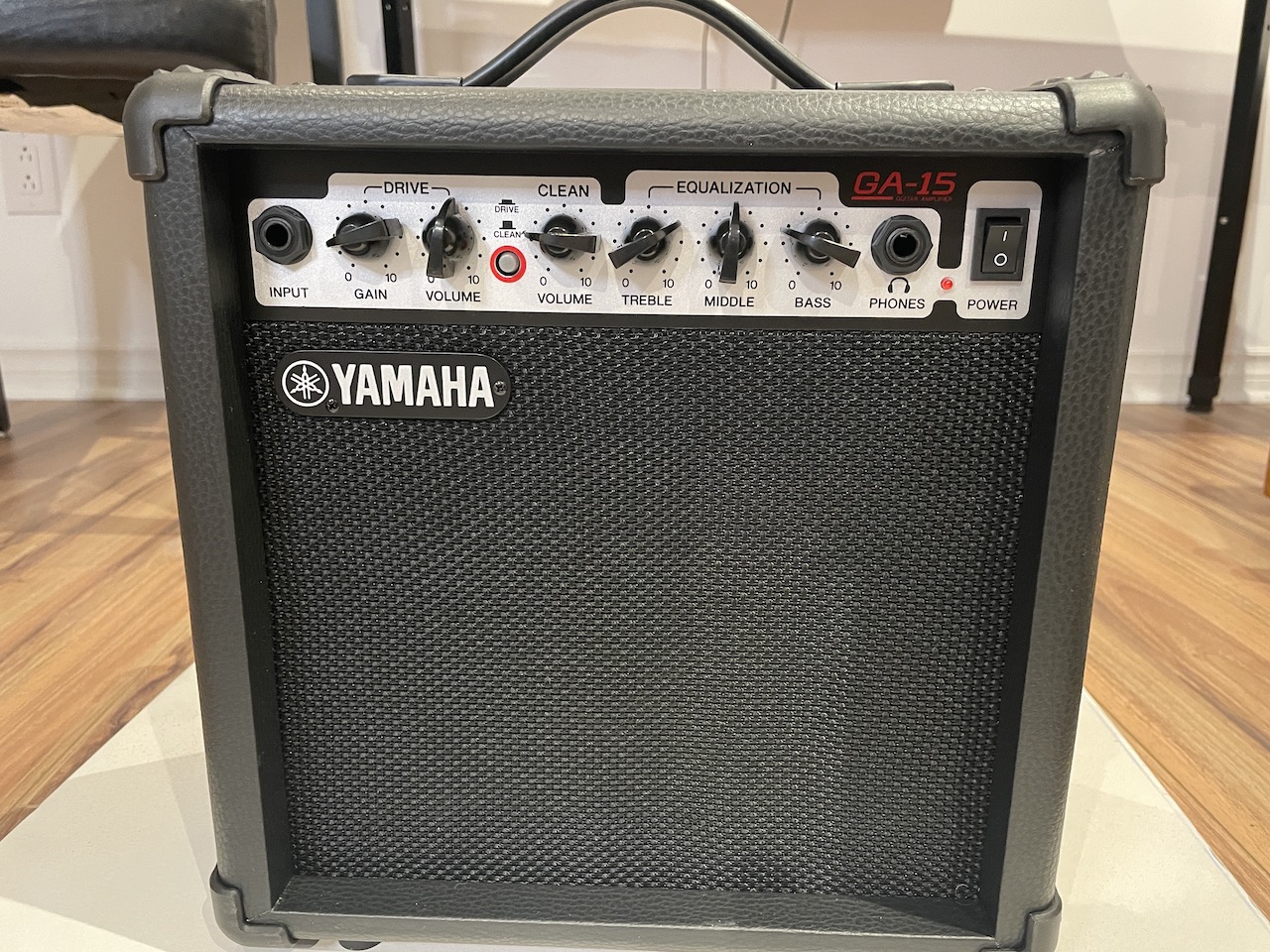 Yamaha GA-15 Amplifier