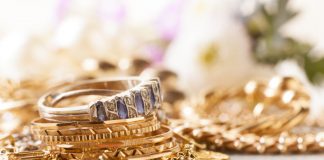 a history of gold jewelry