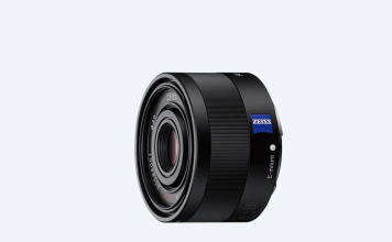 A photo of the Sony Sonnar T FE 35mm F2 8 ZA