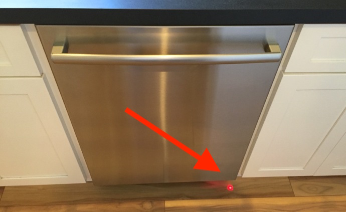 Bosch dishwasher showing red operating light.jpg