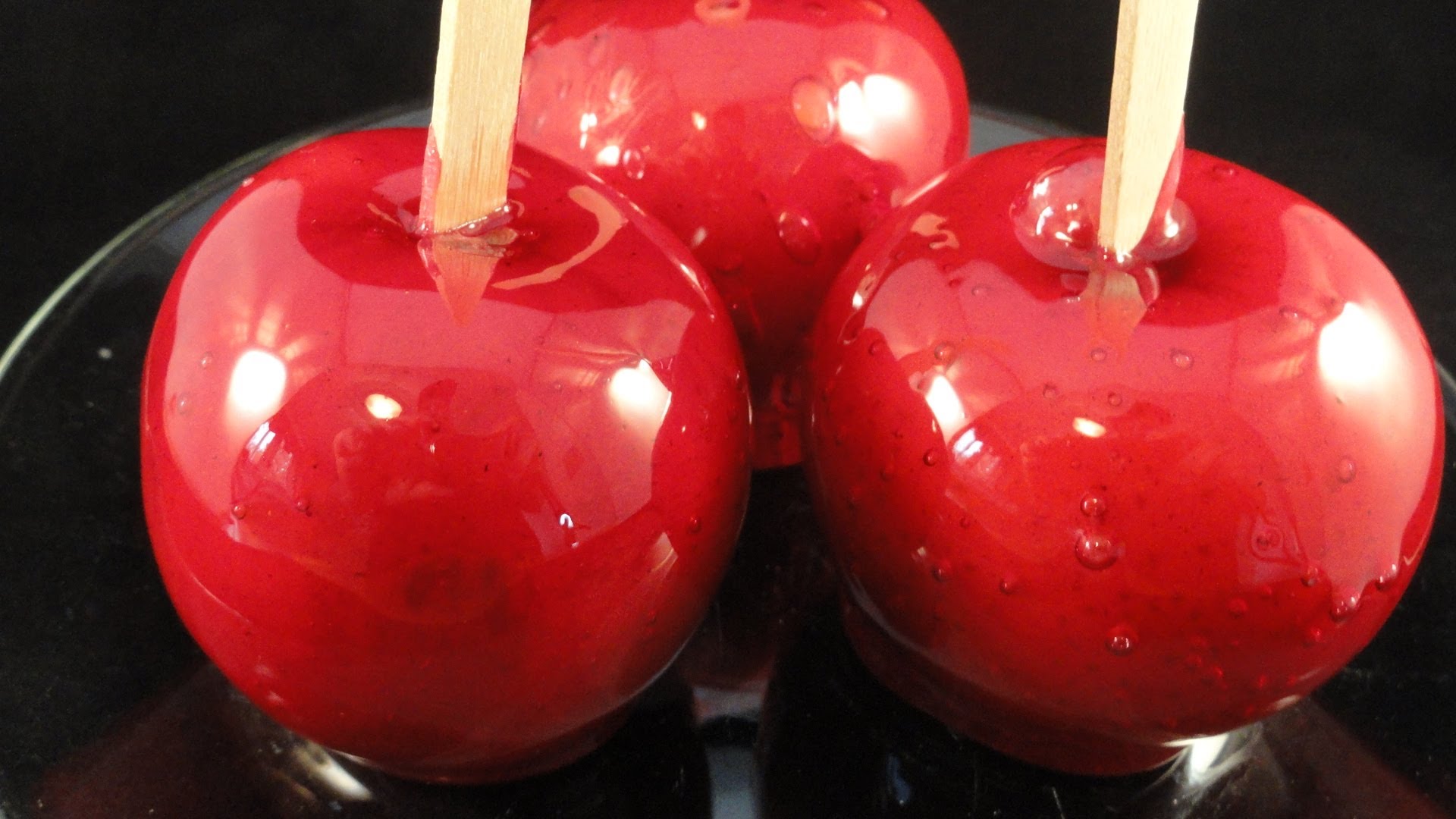 How to make Halloween candy apples | Best Buy Blog