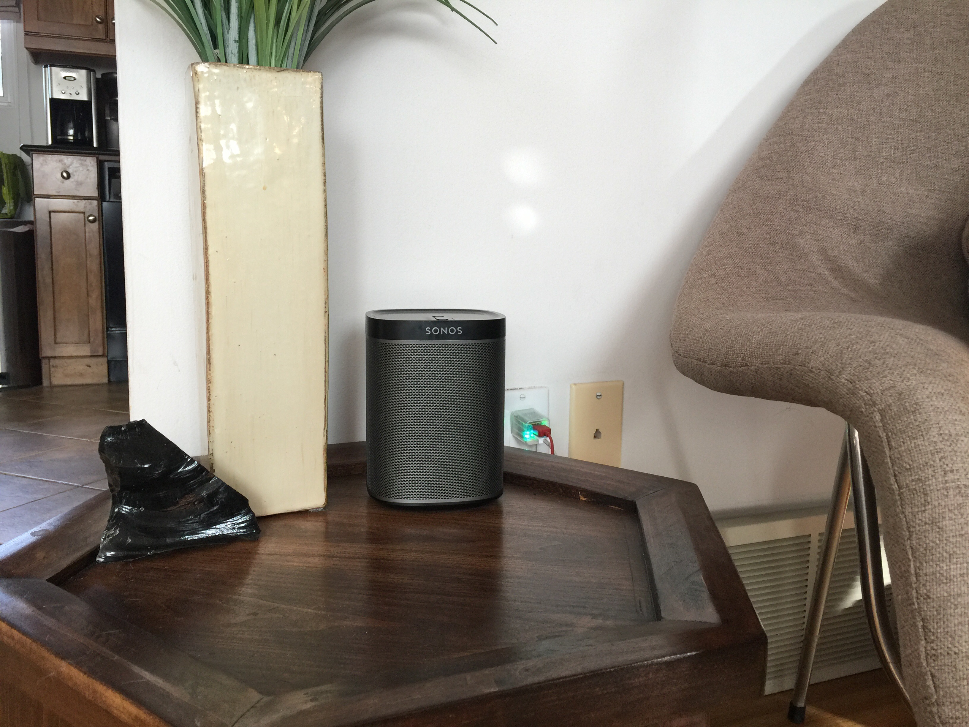 Sonos PLAY:1 - Reviewing a popular Wi-Fi speaker | Best Buy Blog